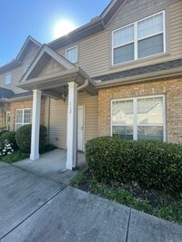 Building Photo - Cute 2 bedroom townhouse near Furman and C...