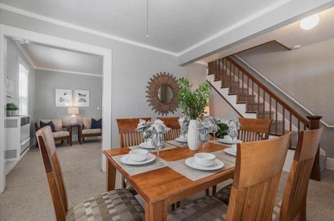 Building Photo - 1555 Lincoln Ave