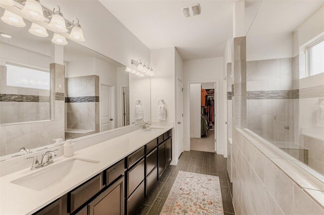 Building Photo - 3332 De Coronado Trail