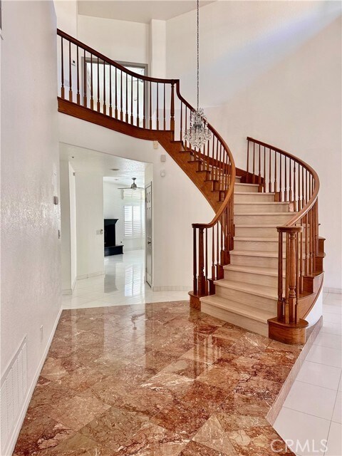 Building Photo - 1000 Calle Allegre