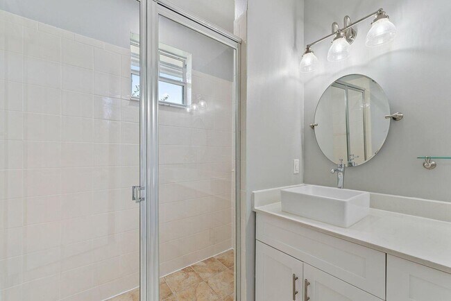 Building Photo - 500 Pacific Grove Dr