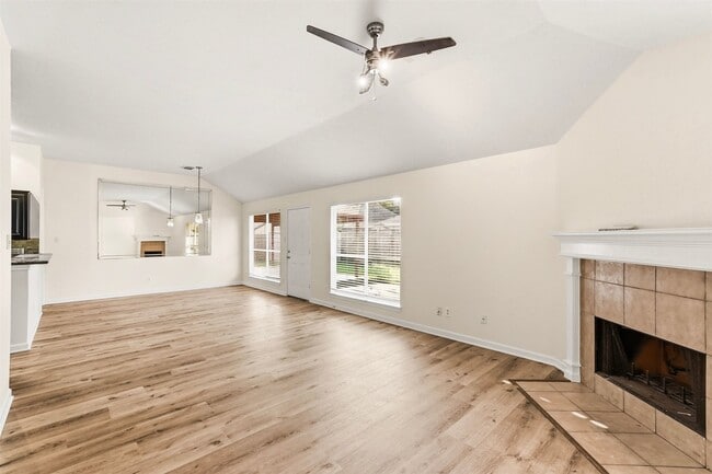 Building Photo - 19126 Rebel Yell Dr