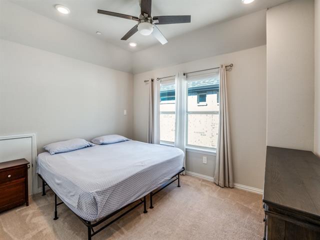 Building Photo - 2112 Creekbluff Ct