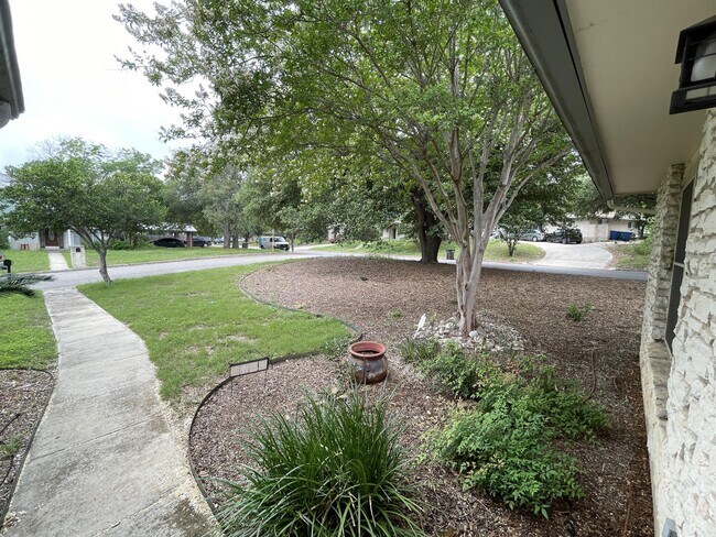 Building Photo - 5623 Granger Pl