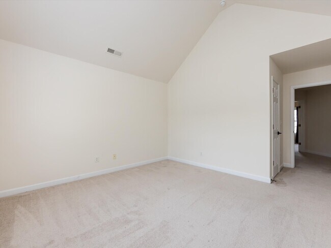 Building Photo - 10836 Clark Street