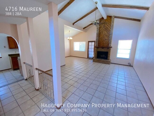 Building Photo - 4716 Maureen-