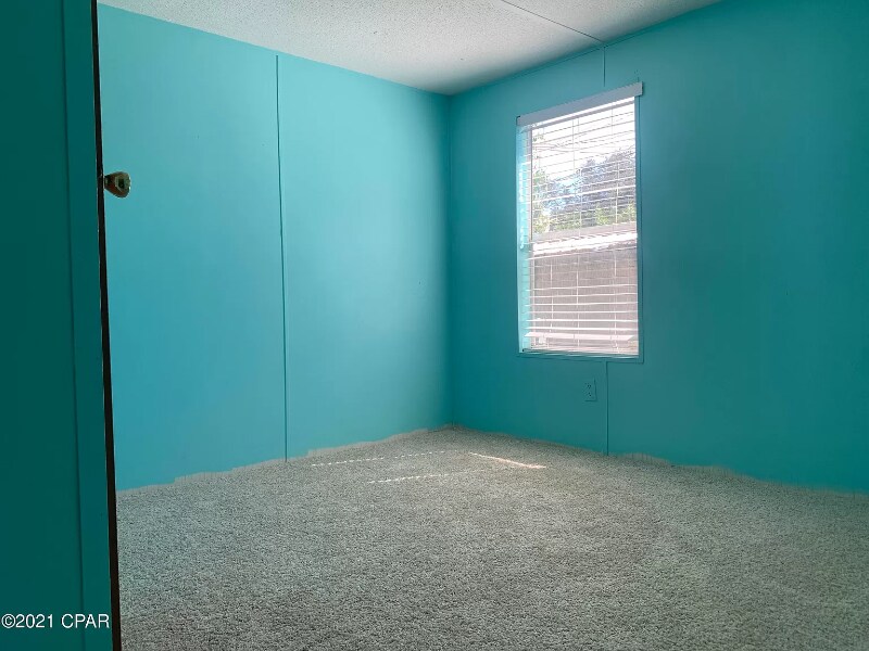 Building Photo - 6728 Sunrise Dr