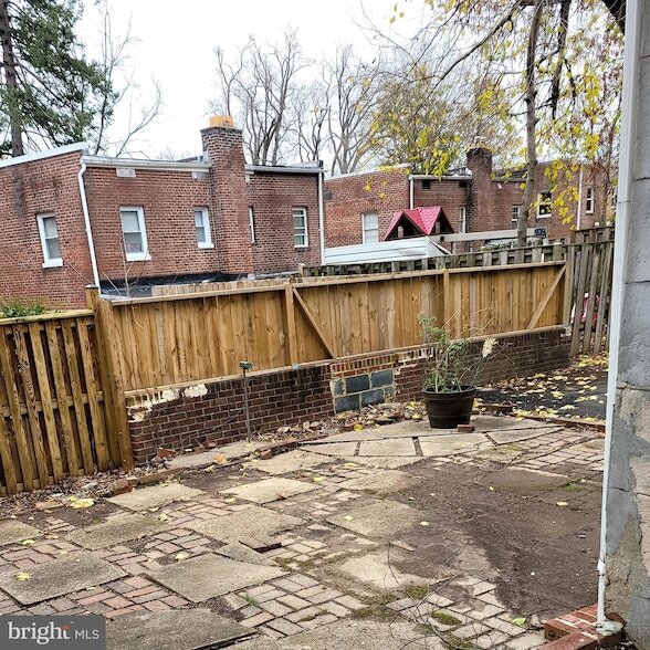 Building Photo - 1559 19th St N