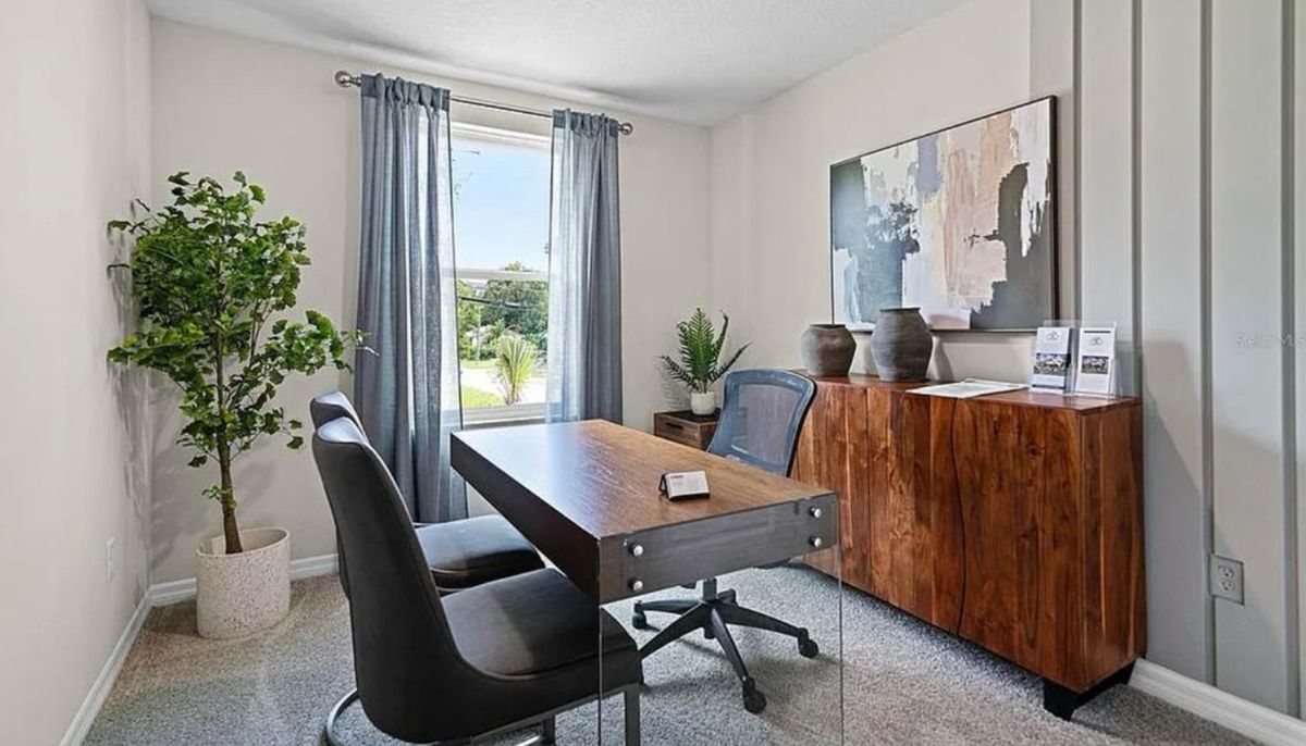 Building Photo - 528 Zinfandel Dr