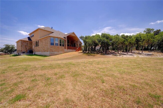 Building Photo - 168 Raton Pass