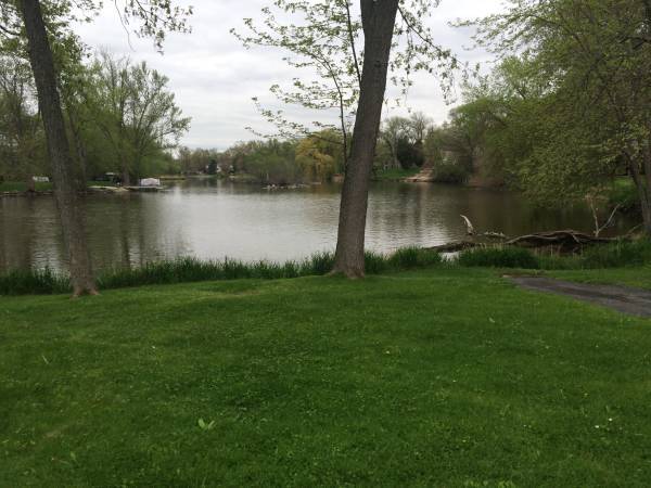 Building Photo - 214 S River St