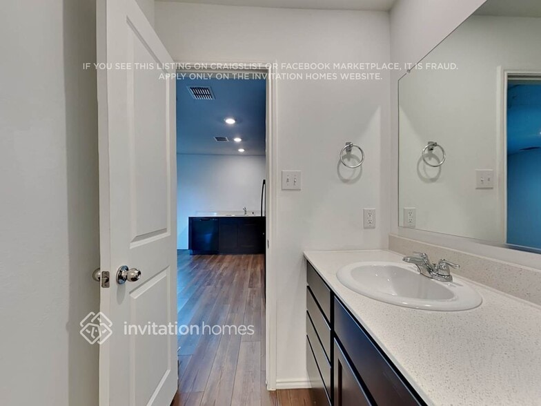 Building Photo - 2930 Greenhorn Ave