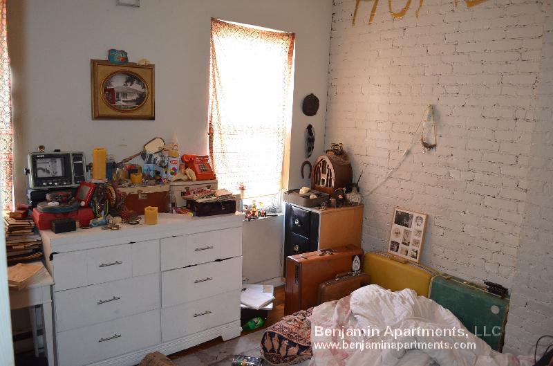 Building Photo - 895 Huntington Ave