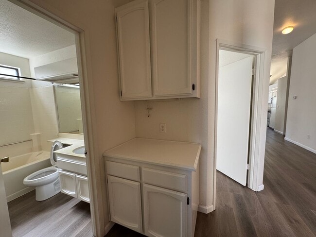 Building Photo - Three Bed, Two Bath Home with a Two Car Garage