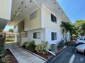 Building Photo - Melbourne Beach Condo -Available Now!