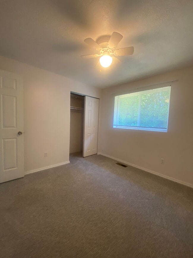 Building Photo - 11215 SE 235th Pl