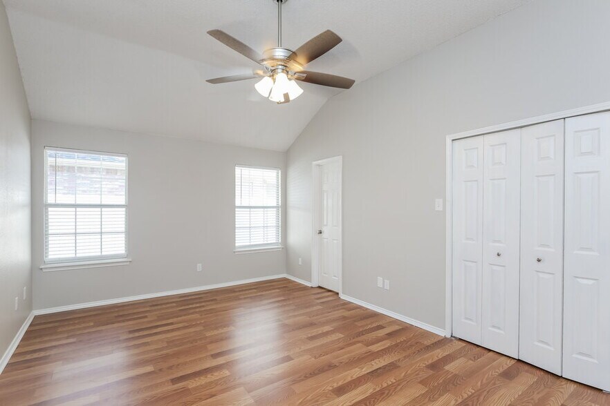 Building Photo - 808 Dawson St