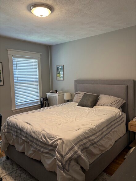 Building Photo - 51 Algonquin Rd