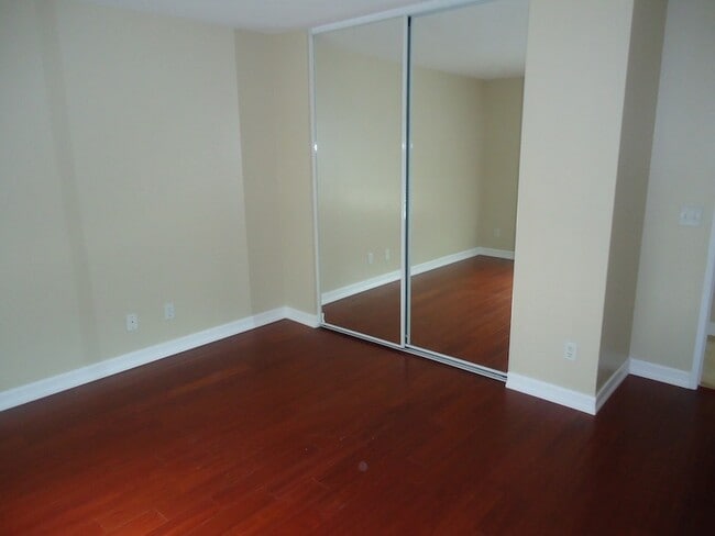 Building Photo - Huge 4 bedroom Masterpiece in the Terra Vista Community For Rent