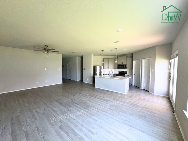 Building Photo - 2021 Build: 3-Bedroom Single-Story with Spacious Fenced Yard
