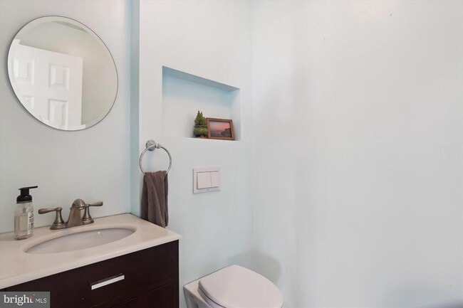 Building Photo - 3234 Dye Dr