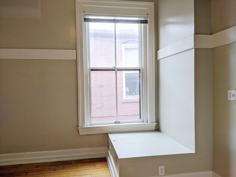 Building Photo - Vance - Residential