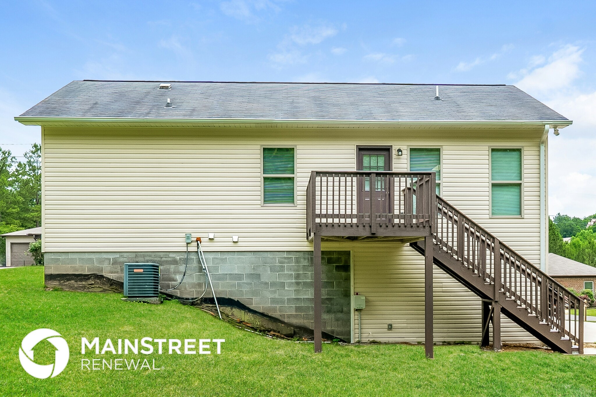 Building Photo - 975 Moonlite Dr