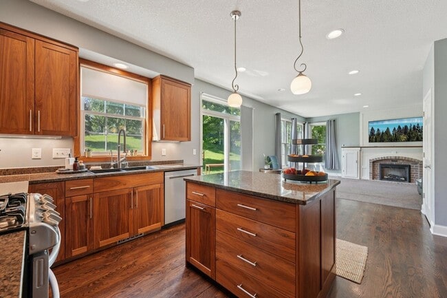 Building Photo - 1477X Langdon Pl