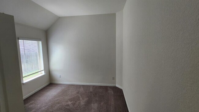 Building Photo - 294 Biscayne Bay Bend