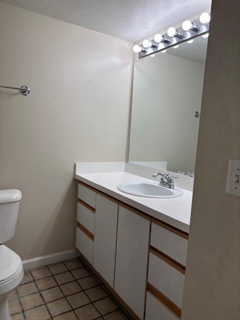 Building Photo - 1522 Oakfield Dr