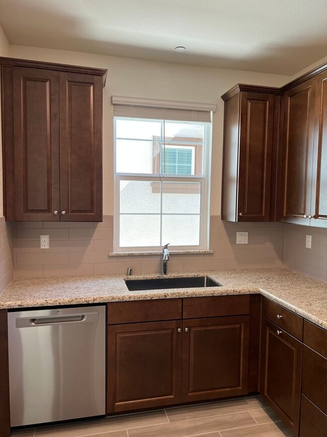 Building Photo - COMING SOON!! GORGEOUS NEWER HOME W/ SOLAR...