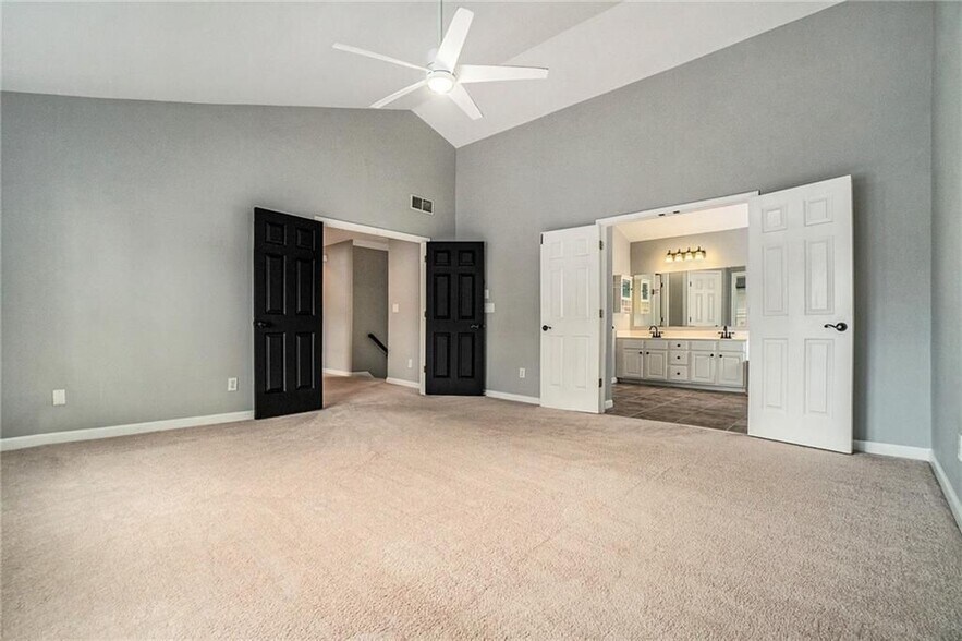 Building Photo - 4893 Delford Ct