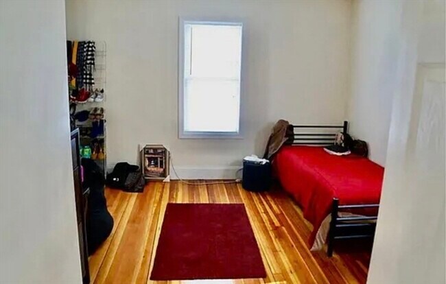 Building Photo - 6 Harvard Park