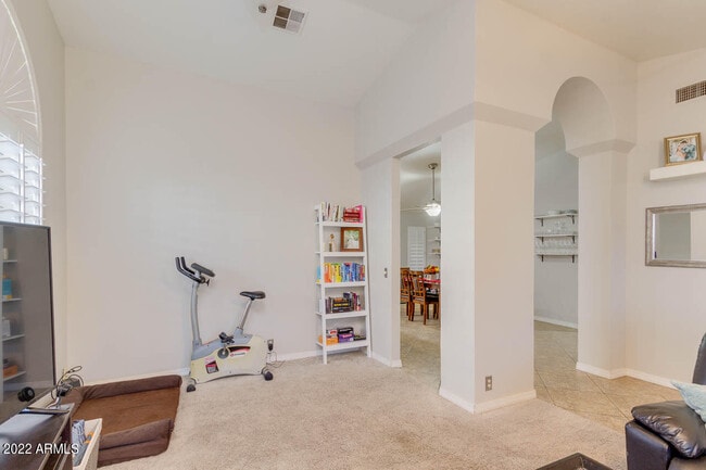 Building Photo - 12719 N 72nd Ave