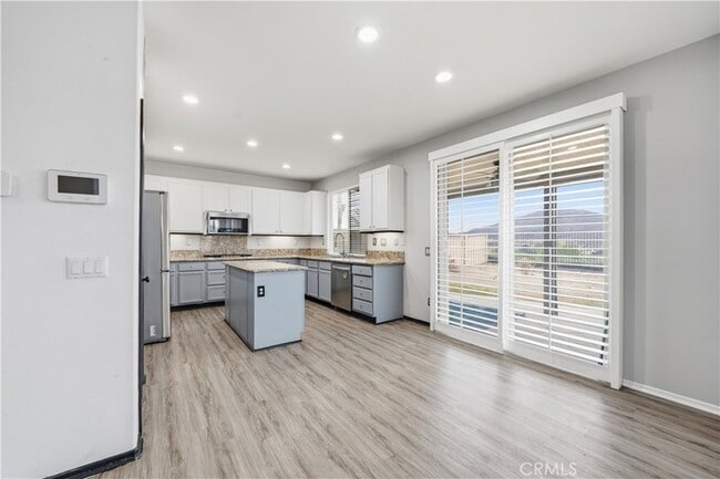 Building Photo - 34161 Camelina St