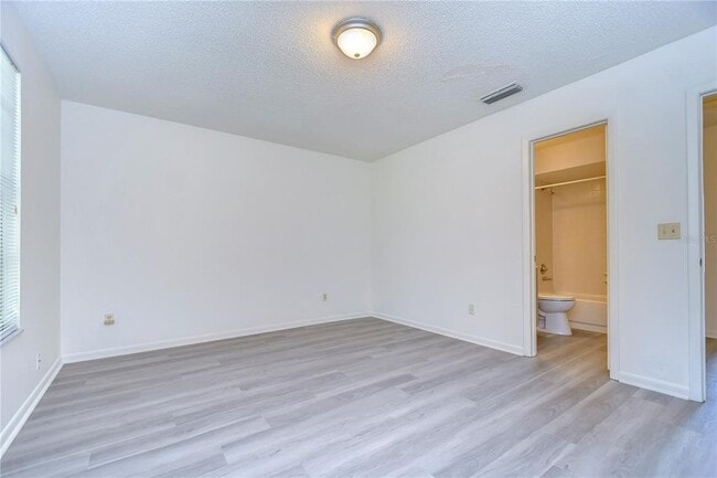Building Photo - 13937 Fletchers Mill Dr