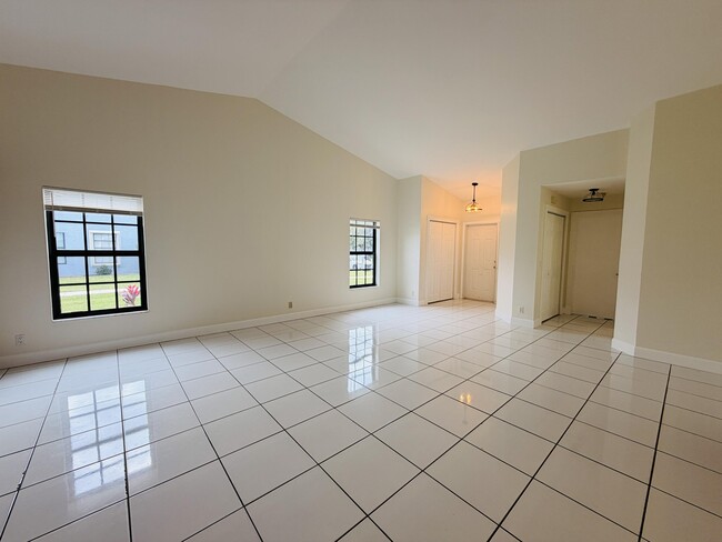 Building Photo - 9856 Watermill Cir