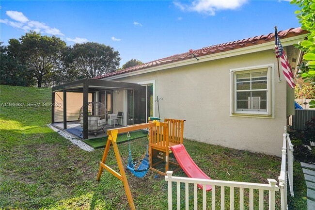 Building Photo - 4601 NW 121st Ave