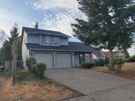 Building Photo - 7426 S Sheridan Ave