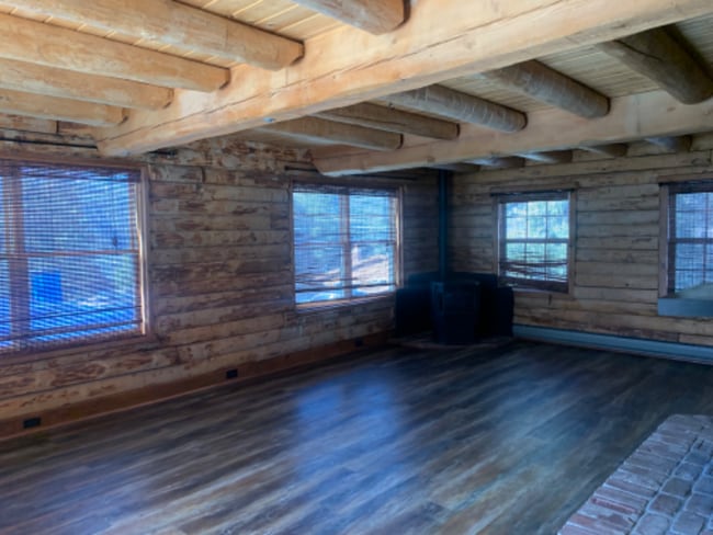 Building Photo - 1723 Sand Way