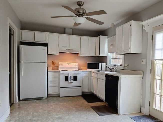 Building Photo - 405 London Company Way