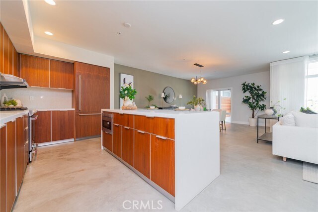 Building Photo - 482 S Arroyo Pkwy