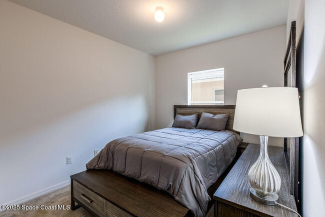 Building Photo - 3995 Aria Dr