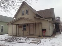 Building Photo - 501 S Main St