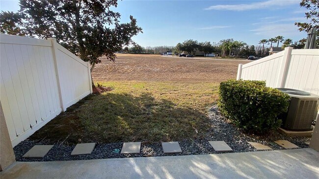 Building Photo - 11903 Greengate Dr