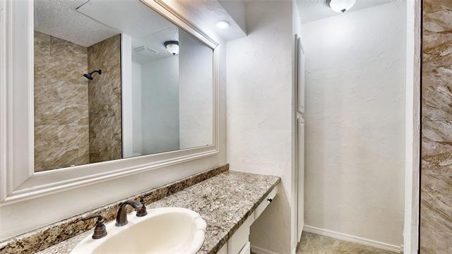 Building Photo - 5325 Bent Tree Forest Dr