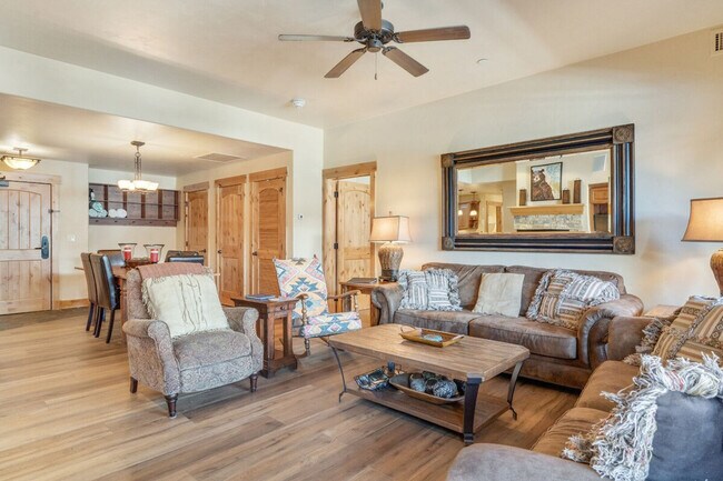 Building Photo - 2900 Blackhawk Ct
