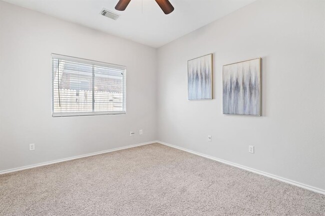 Building Photo - 3721 Pine Needle Cir