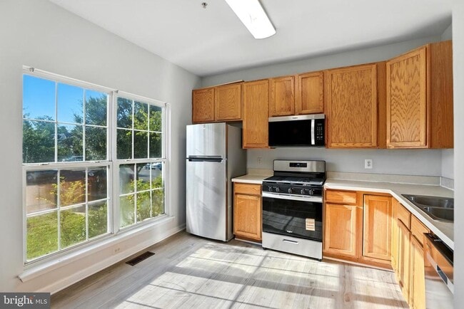 Building Photo - 15403 Gideon Gilpin St