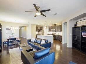 Building Photo - 1509 Berlin Ln